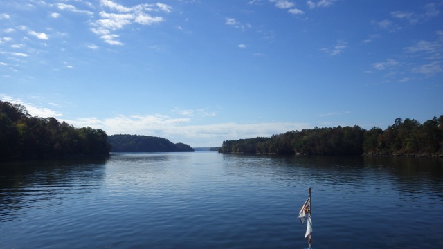 9.53am - entering the Yellow Creek?? 10-08-15