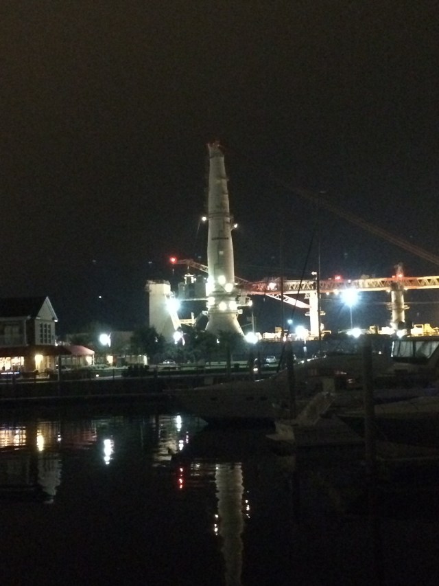 20.43 - 8.43pm - looks like a rocket 11-10-15