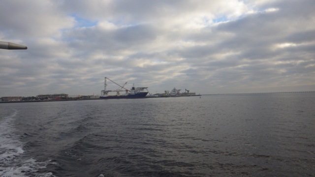 7.36am - leaving Palafox Pier 11-11-15