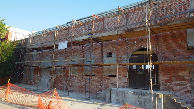 8.12am - front side of building in Apalachicola 11-29-15